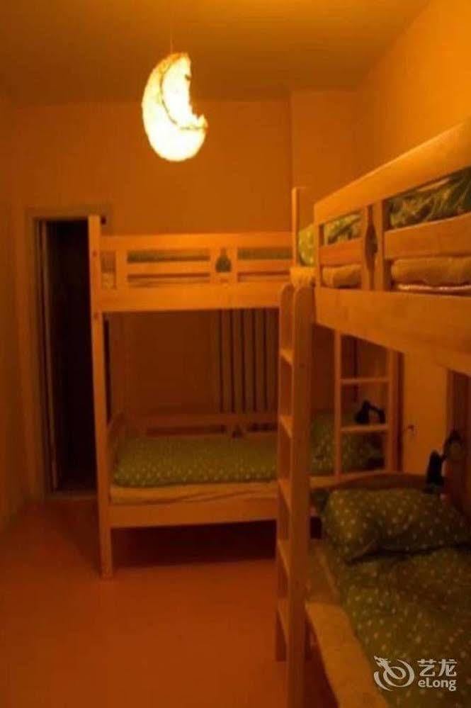 Dalian Buzz Light Year Youth Hostel Kültér fotó
